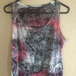 Maurice’s tank top